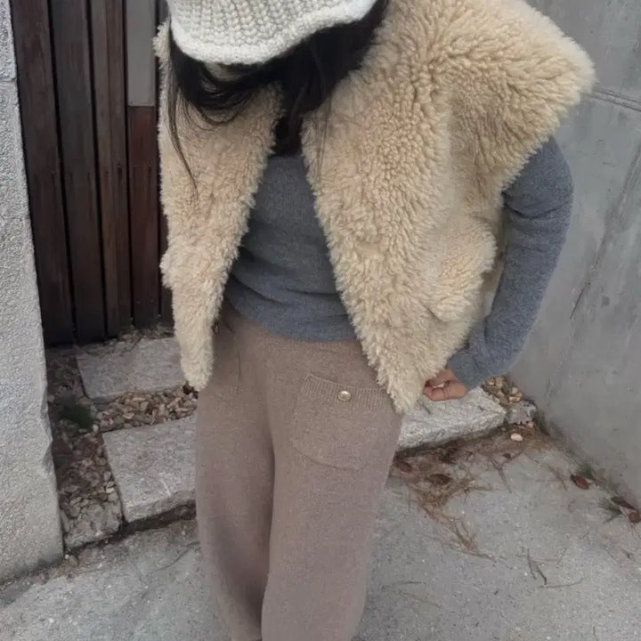 [BUNJANG] 11am Real Lambswool Vest Beige / 11am 리얼양털베스트 베이지색상