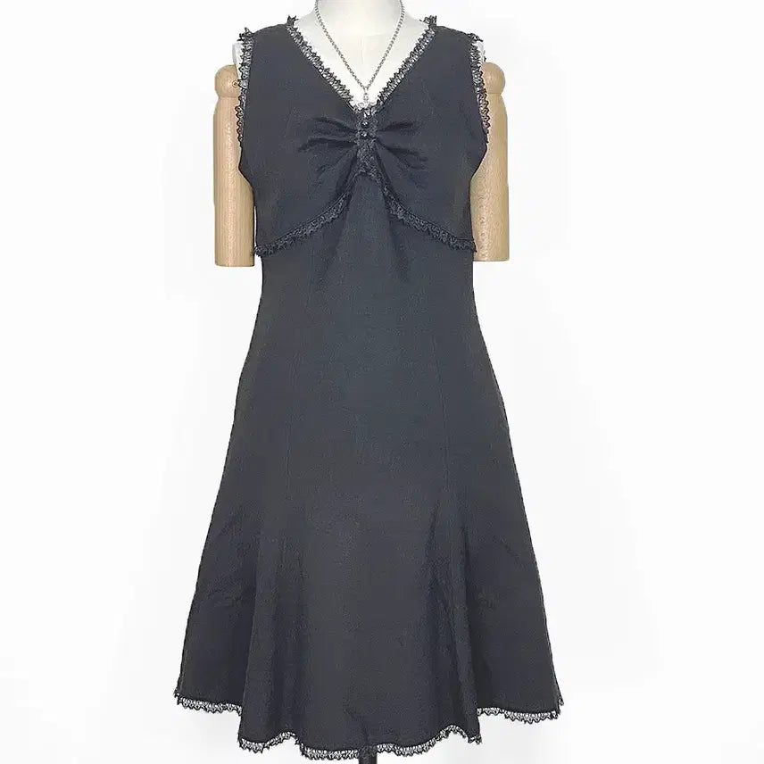 [BUNJANG] Vintage Lace Mini Tank Dress / 일본빈티지레이스 미니콩단추 민소매 나시원피스 블랙모리걸하구미룩갸루y2k