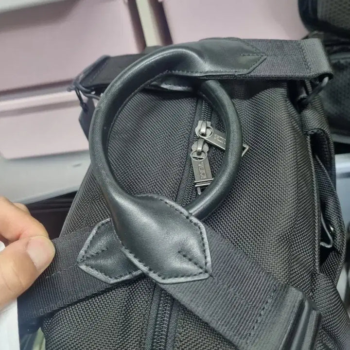 [BUNJANG] Tumi Lejeune Backpack / 투미 르준 백팩 22380DH