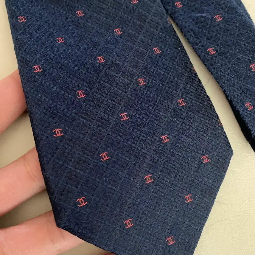 [BUNJANG] Chanel Navy Necktie / (정품) 샤넬 넥타이팝니다.