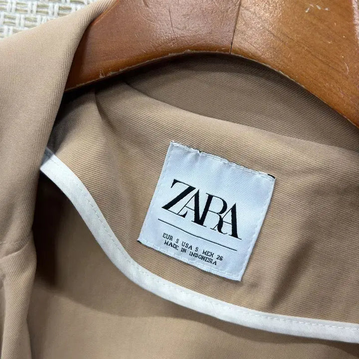 [SOLD OUT] 자라 ZARA 캐주얼 트렌치 코트 S M10964