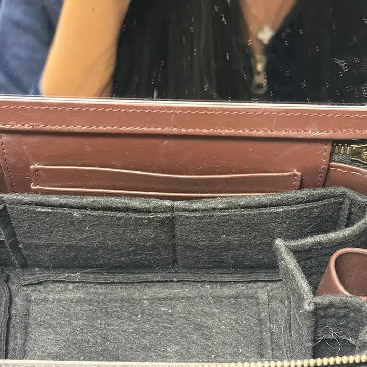 [BUNJANG] Chanel Classic Vanity Bag Rectangular Caviar Black Gold Hardware / [급처]샤넬 클래식 베니티백 직사각 캐비어 블랙 금장