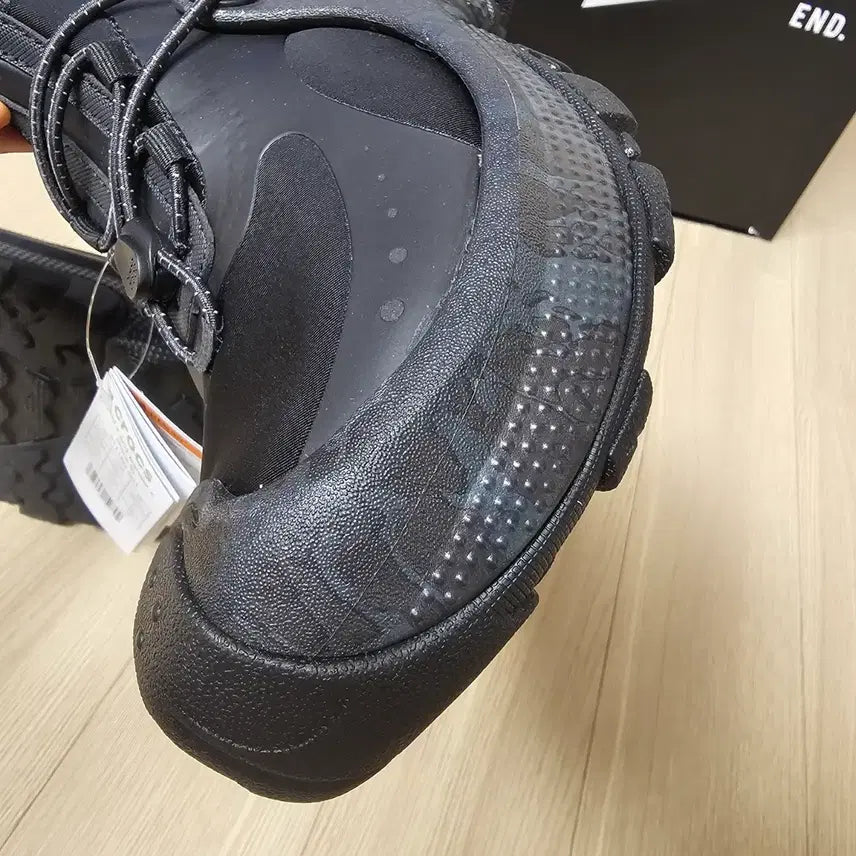 [BUNJANG] Crocs And Wander END. Trail Break Black Shoes / 270 새제품) 크록스 x 앤드 원더 x 엔드 트레일 브레이크 블랙