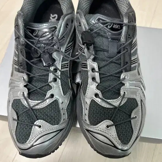 [BUNJANG] Asics Gel-Kayano 14 Unaffected Silver Sneakers / 아식스 젤카야노 14 언어펙티드 실버 270