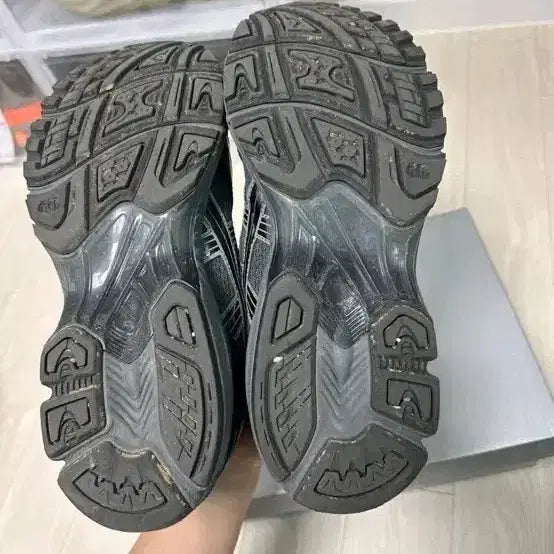 [BUNJANG] Asics Gel-Kayano 14 Unaffected Silver Sneakers / 아식스 젤카야노 14 언어펙티드 실버 270