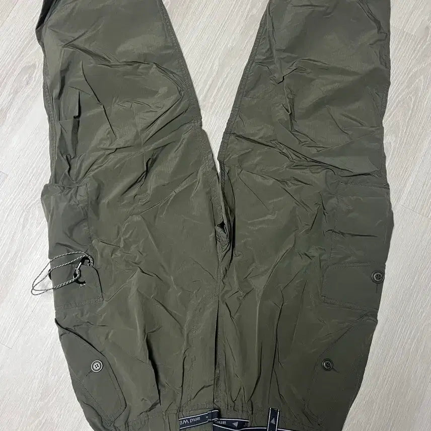 [SOLD OUT] 앤드원더 와이드카고