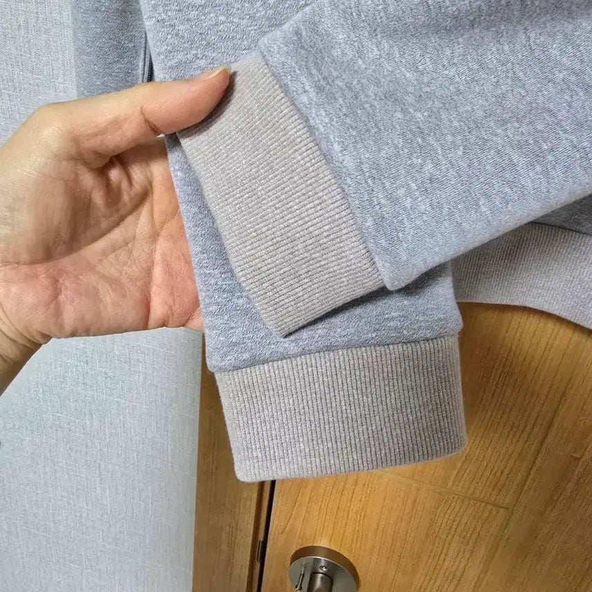 [BUNJANG] Discovery Gray Hooded Zip-up / 디스커버리 그레이 후드 집업