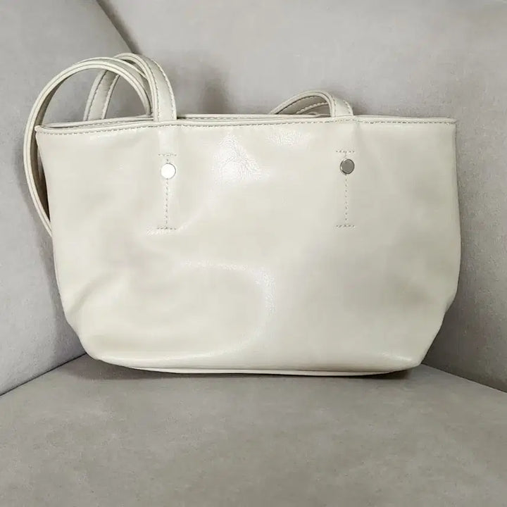 [BUNJANG] Ivory Tote Bag / 아이보리 토트백(새상품/무료배송)