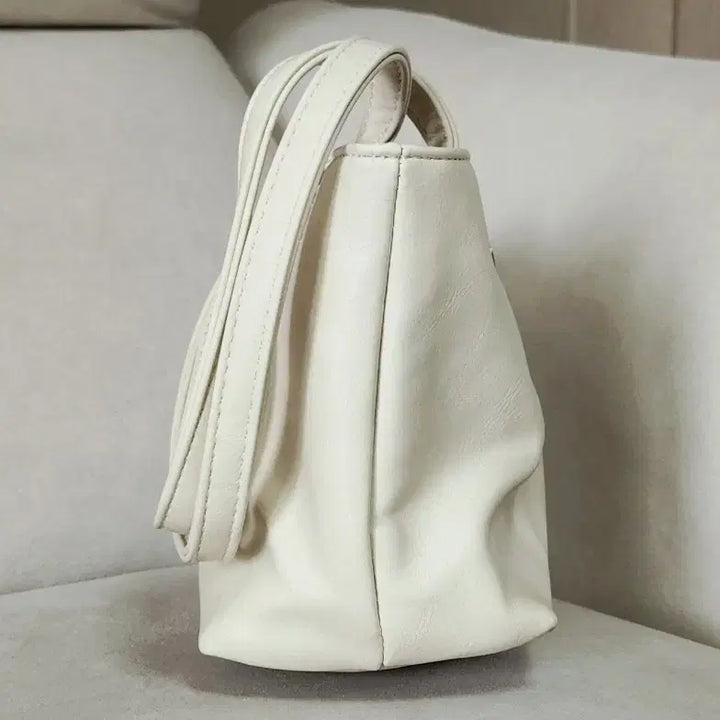 [BUNJANG] Ivory Tote Bag / 아이보리 토트백(새상품/무료배송)