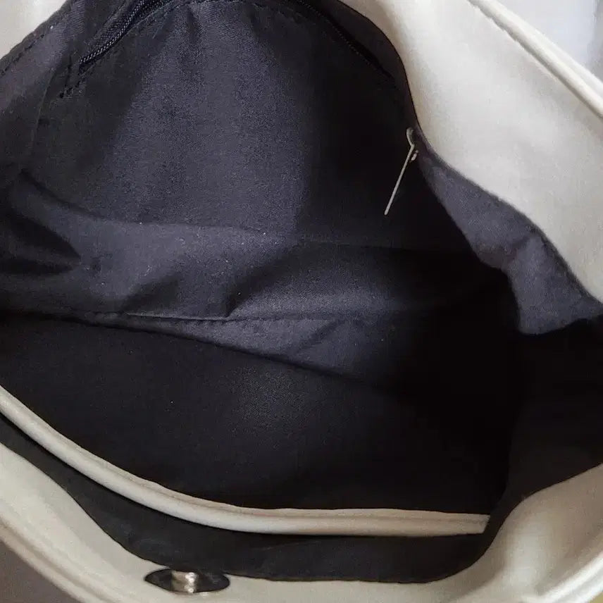 [BUNJANG] Ivory Tote Bag / 아이보리 토트백(새상품/무료배송)