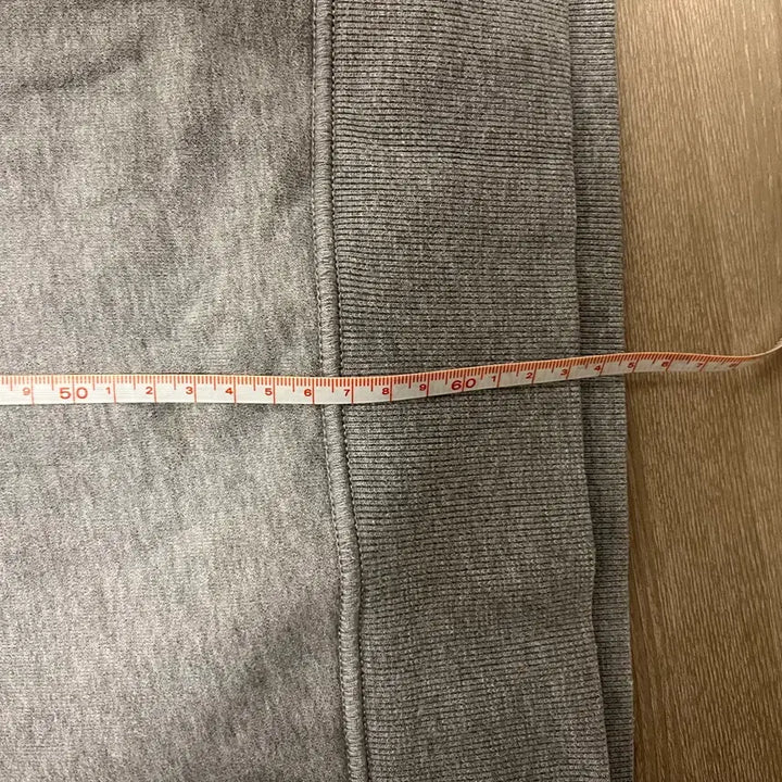[BUNJANG] Stone Island Crewneck Gray Sweatshirt / [S]스톤아일랜드 와펜 맨투맨 그레이