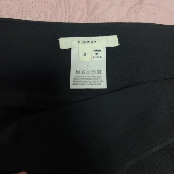 [BUNJANG] Blossom Black Mini Skirt M Size / 블라썸 블랙 미니스커트 m사이즈