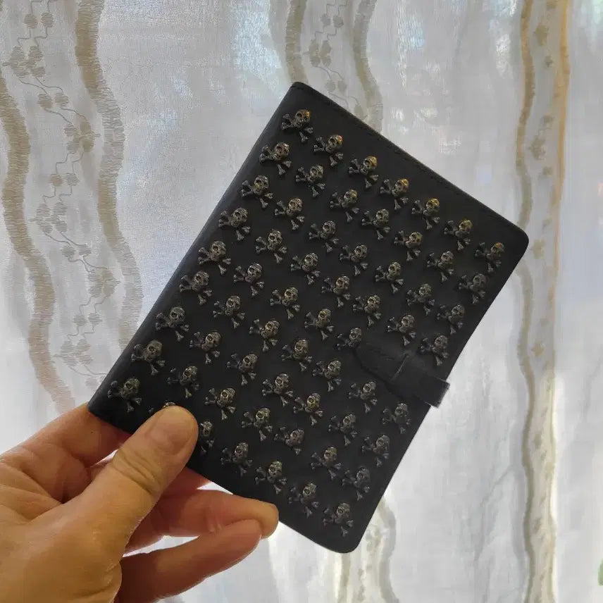 [BUNJANG] Vintage Leather Wallet / 빈티지 통가죽 지갑