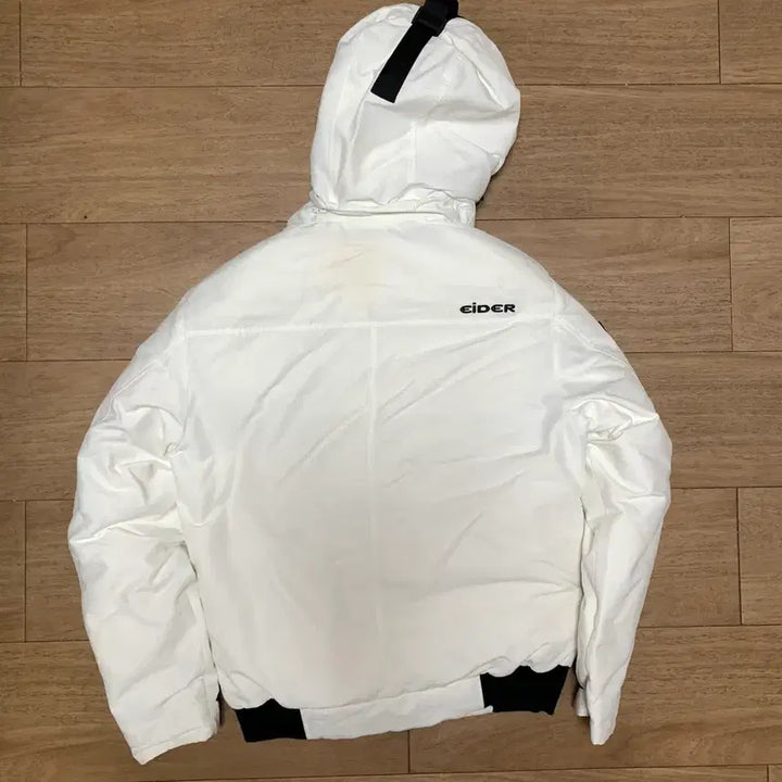 [BUNJANG] Aider Stucky Padded Jacket White M / 아이더 스투키 패딩 화이트 M