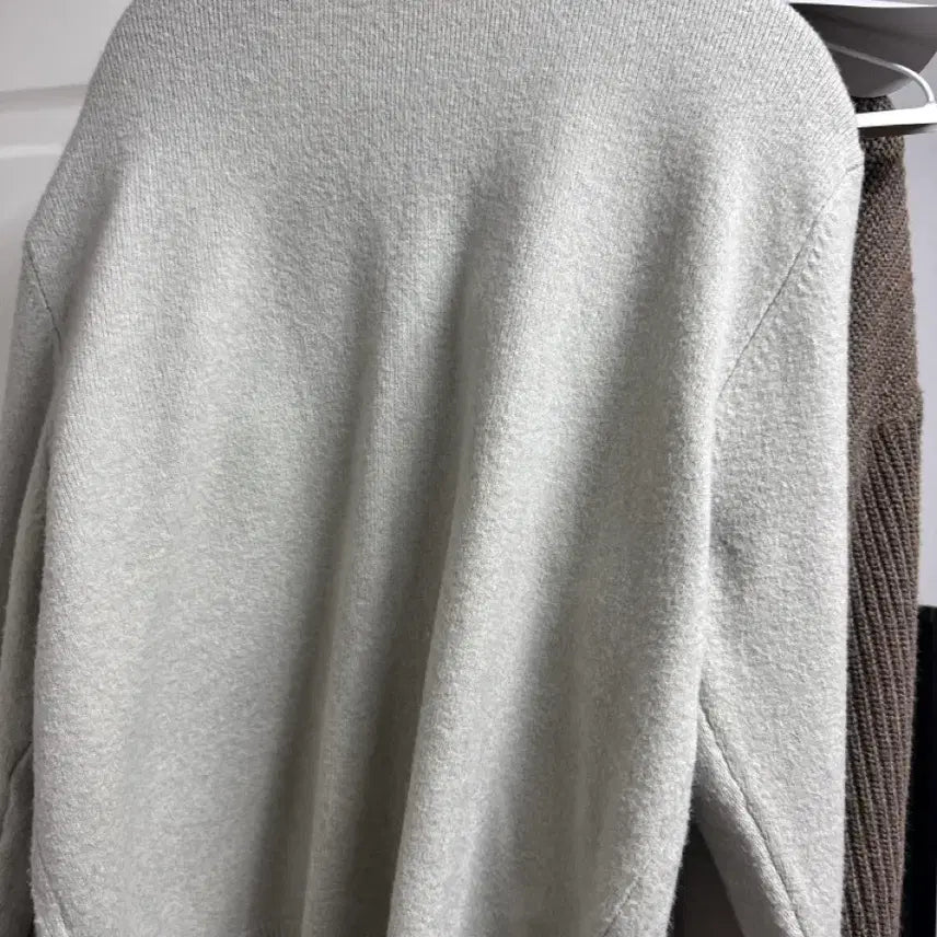 [BUNJANG] 8 Seconds Cardigan / 에잇세컨즈 버튼 가디건