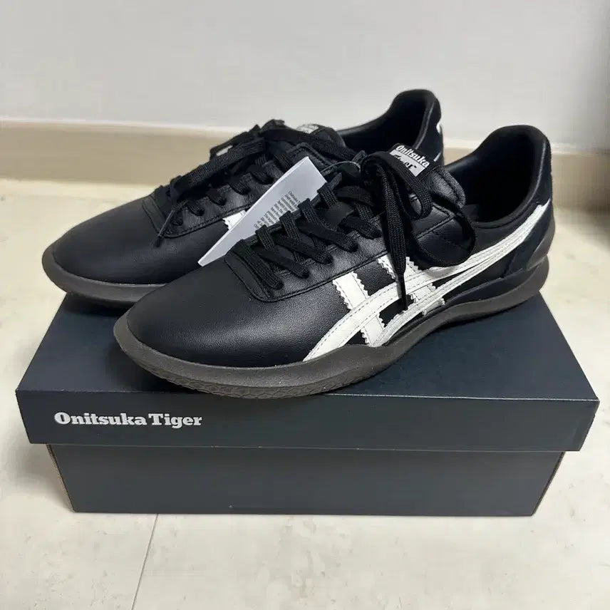 [BUNJANG] Onitsuka Tiger Obori Black/Cream Sneakers / [새상품] 오니츠카타이거 오보리 255
