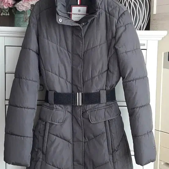 [BUNJANG] Tommy Hilfiger Padded Jacket / 타미힐피거 예쁜패딩