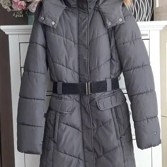 [BUNJANG] Tommy Hilfiger Padded Jacket / 타미힐피거 예쁜패딩