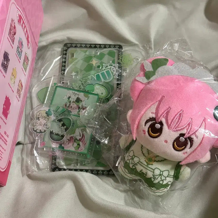 [BUNJANG] Character Chage! Acrylic Background Clover Suu / 캐릭캐릭체인지 아크릴 배경 누이 클로버 수우