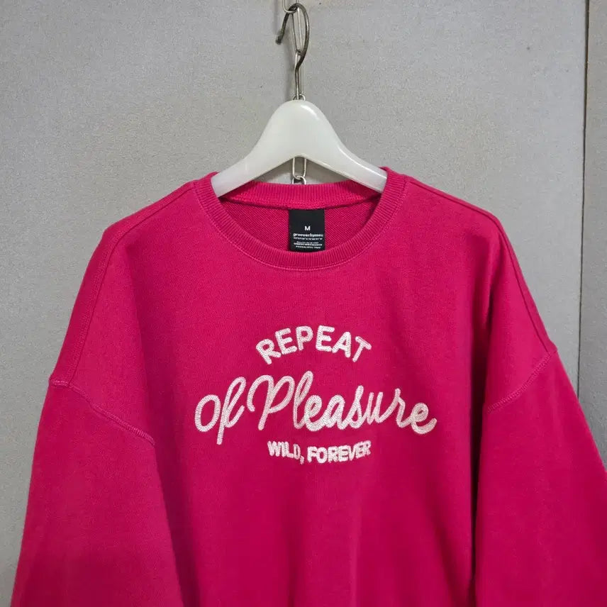 [BUNJANG] Generic Pink Sweatshirt / 진핑크 맨투맨 M  n2231