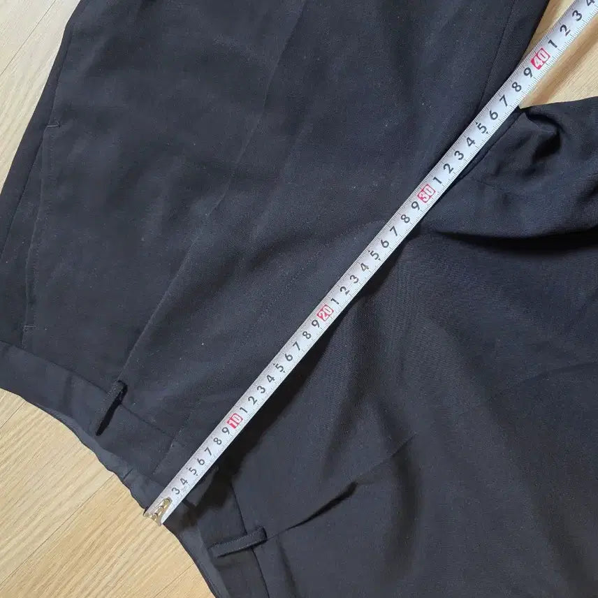 [BUNJANG] Black Semi-Wide Slacks (Size 32) / 일본 블랙 세미 와이드 슬렉스 32