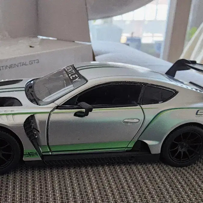 [BUNJANG] Kinsmart Bentley Continental GT3 Diecast Model Car / 킨스마트 1:38스케일 벤틀리컨티넨탈 gt3 다이캐스트