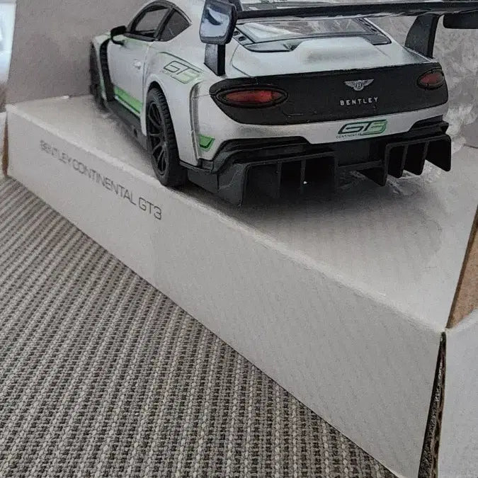 [BUNJANG] Kinsmart Bentley Continental GT3 Diecast Model Car / 킨스마트 1:38스케일 벤틀리컨티넨탈 gt3 다이캐스트