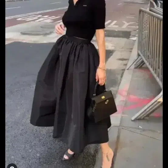 [BUNJANG] Papermoon Black Flare Skirt / papermoon 페이퍼문 블랙 플레어 스커트