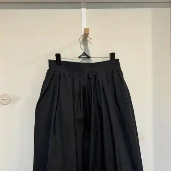 [BUNJANG] Papermoon Black Flare Skirt / papermoon 페이퍼문 블랙 플레어 스커트
