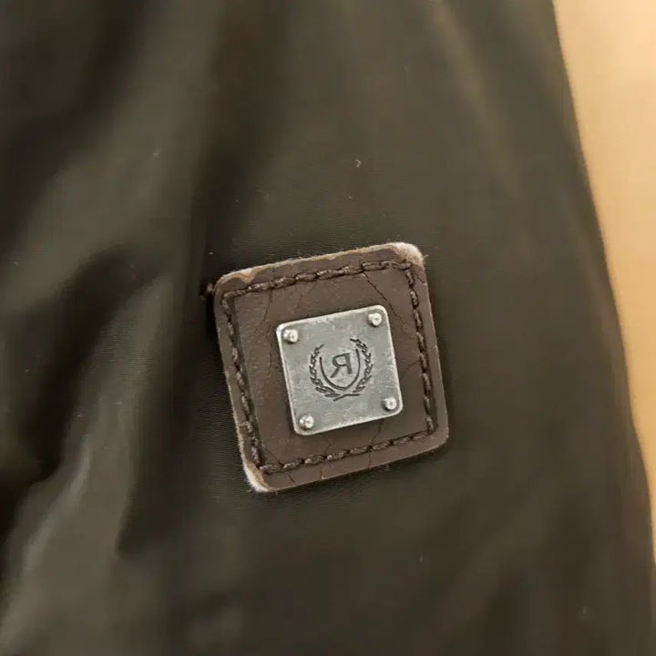 [BUNJANG] Rogatis Down Padded Jacket (80% Down, 20% Feather) 110 Size / 로가디스 다운패딩 (솜털80/깃털20) 110사이즈