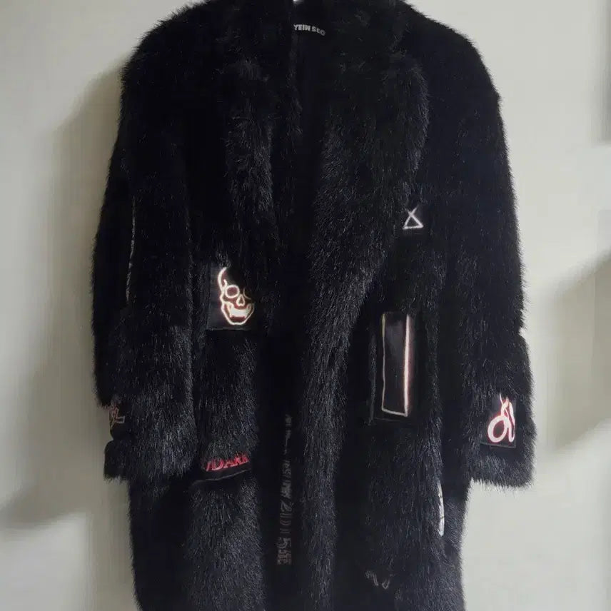 [BUNJANG] New Jeans Hyein Faux Fur Coat / 혜인서 퍼코트 지디 MAMA GD