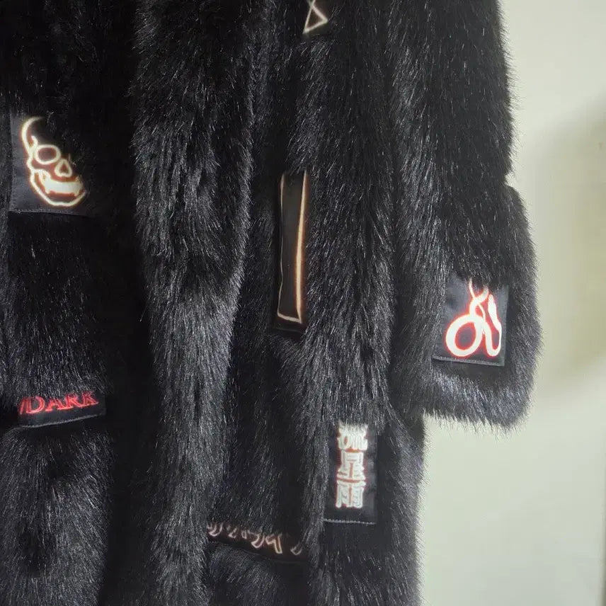 [BUNJANG] New Jeans Hyein Faux Fur Coat / 혜인서 퍼코트 지디 MAMA GD