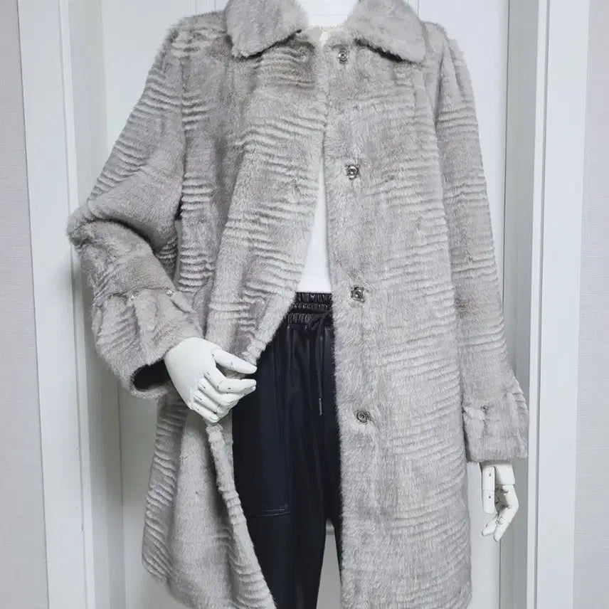 [BUNJANG] High-Quality Mink Eco-Fur Half Coat / <새상품>고퀄 밍크 에코퍼 페이크퍼 하프코트