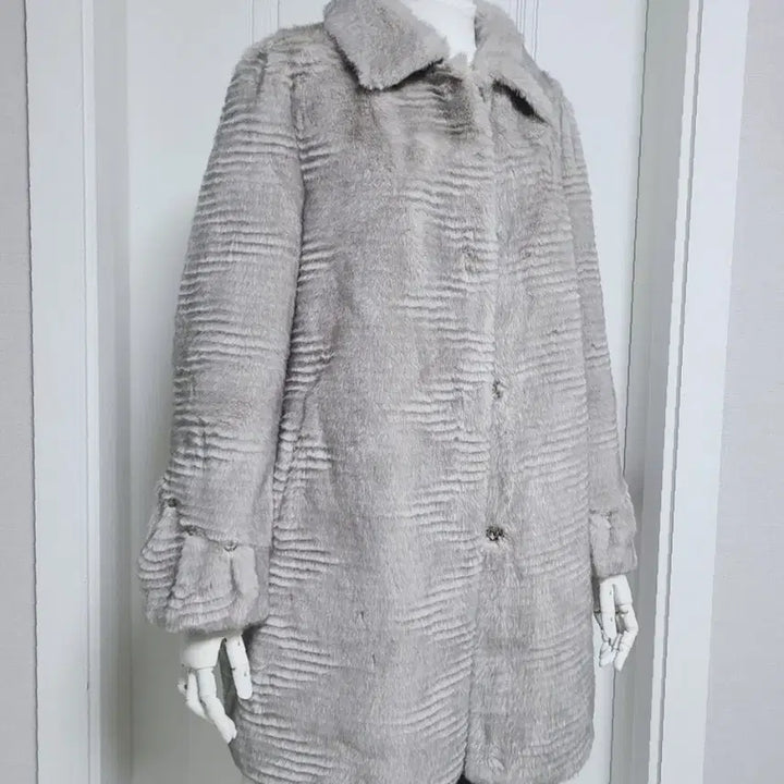 [BUNJANG] High-Quality Mink Eco-Fur Half Coat / <새상품>고퀄 밍크 에코퍼 페이크퍼 하프코트