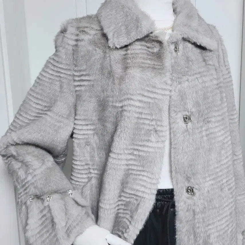 [BUNJANG] High-Quality Mink Eco-Fur Half Coat / <새상품>고퀄 밍크 에코퍼 페이크퍼 하프코트