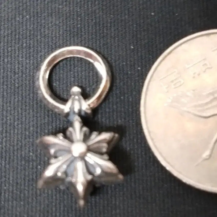 [BUNJANG] Unspecified 925 Sterling Silver Cross Pendant / 법정 순은925 펜던트 할인 처분 중