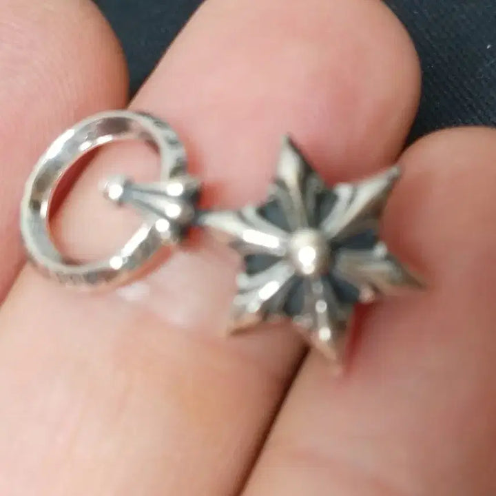 [BUNJANG] Unspecified 925 Sterling Silver Cross Pendant / 법정 순은925 펜던트 할인 처분 중