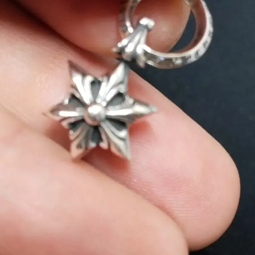 [BUNJANG] Unspecified 925 Sterling Silver Cross Pendant / 법정 순은925 펜던트 할인 처분 중