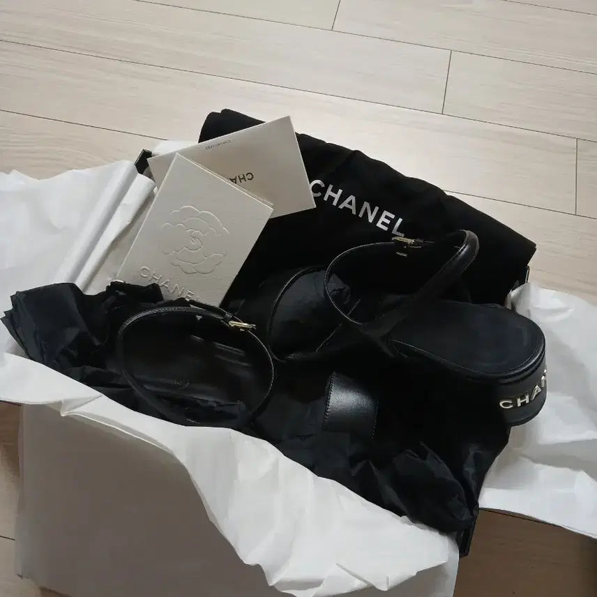 [BUNJANG] Chanel Black Leather Sandals / 샤넬 블랙 레더 샌들힐
