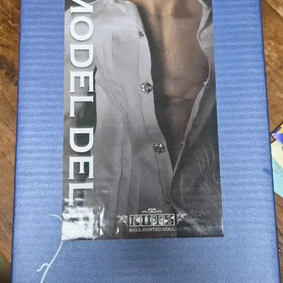 [BUNJANG] Luts Model Delf D.E.E.S (BTS V Doll) / 루츠돌 모델델프 디에즈(bts 뷔 구현)