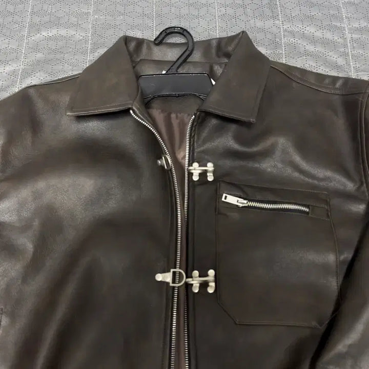 [BUNJANG] Brown Leather Trucker Hook Jacket / (새상품)브라운 가죽 트러커 후크 자켓