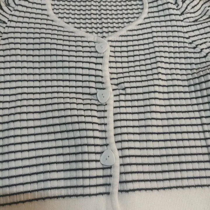 [BUNJANG] Sprite Diamond-Neck Cardigan / (새상품) 스프라이트 다이아몬드넥 가디건
