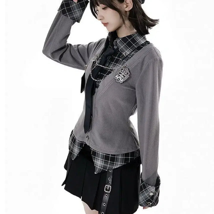 [BUNJANG] Dark Academy Checkered Layered Top &amp; Pleated Skirt Set / 다크 아카데미 체크 패턴 레이어드 상의 + 플리츠 스커트 세트(예약판매)