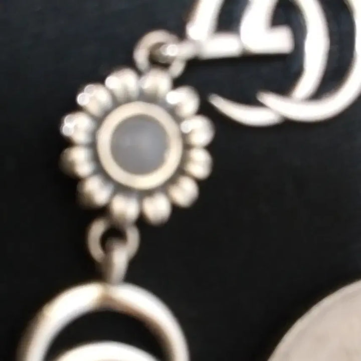 [BUNJANG] GG Logo Flower Bracelet / 법정 순은925 플라워 GG 로고 팔찌 실버