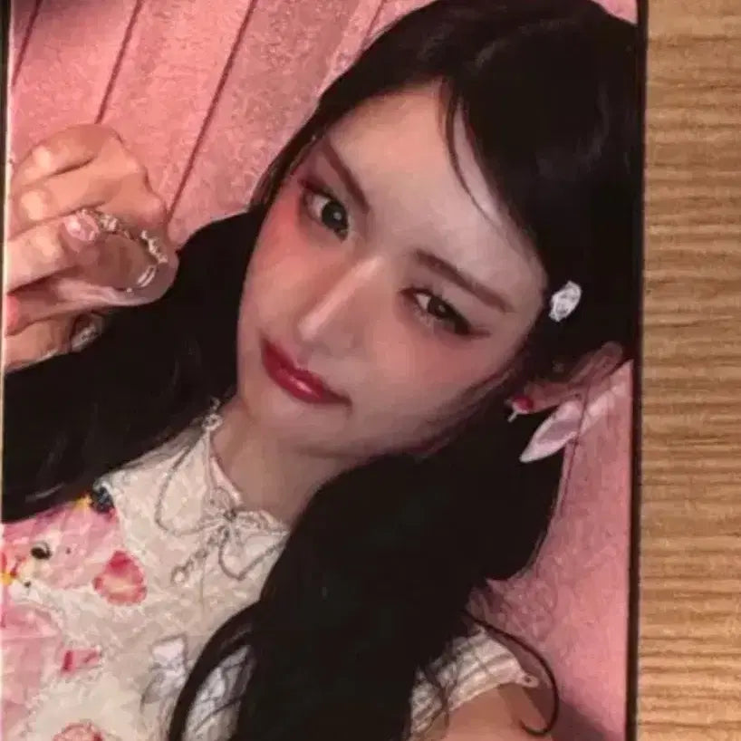 피프티피프티 FIFTY FIFTY 아테나 공방포카