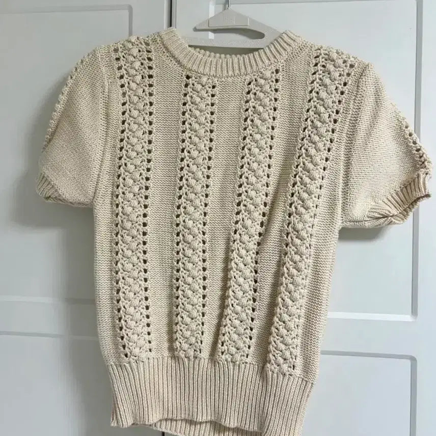 [BUNJANG] Zara Ivory Knit Top / 자라 아이보리 니트 반팔