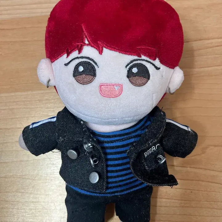 [BUNJANG] Wanna One AB6ix Park Woojin 20cm Plush Doll / 워너원 Ab6ix 박우진 20cm 솜뭉치 인형 뿌뽀짹