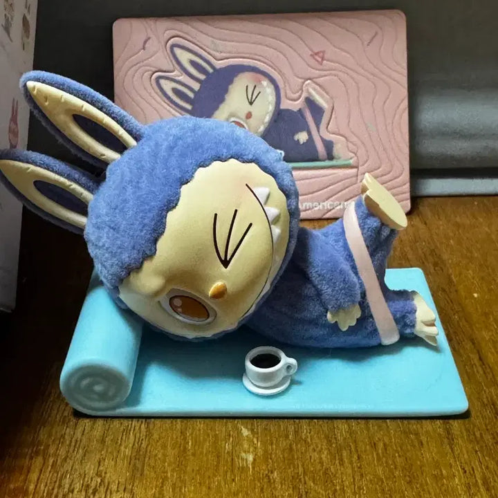[BUNJANG] POP MART Labubu Lazy Yoga Series Americano Figure / 팝마트 라부부 나른한 요가 시리즈 아메리카노