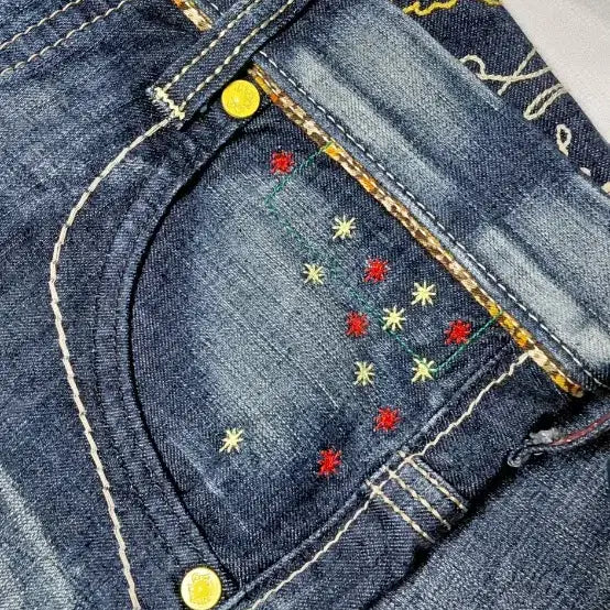 [BUNJANG] EDWIN Blue Trip Embroidered Denim Pants / 할인!! [S] EDWIN 블루 트립 자수 디테일 빈티지 데님 팬츠
