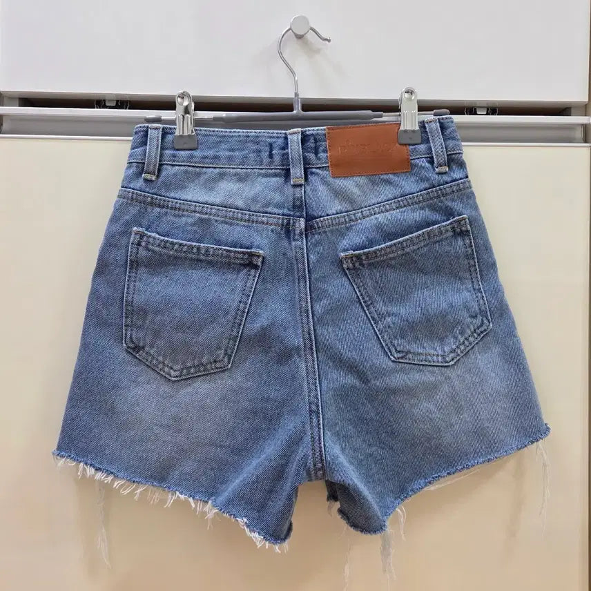 [BUNJANG] Pink Black Denim Shorts S / 핀블랙 데님 숏팬츠 S 새상품